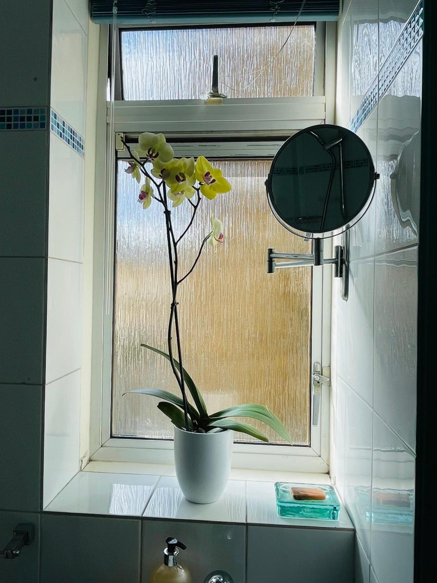 Lovely 1 Bedroom In The Heart Of Chelsea Апартаменты Лондон