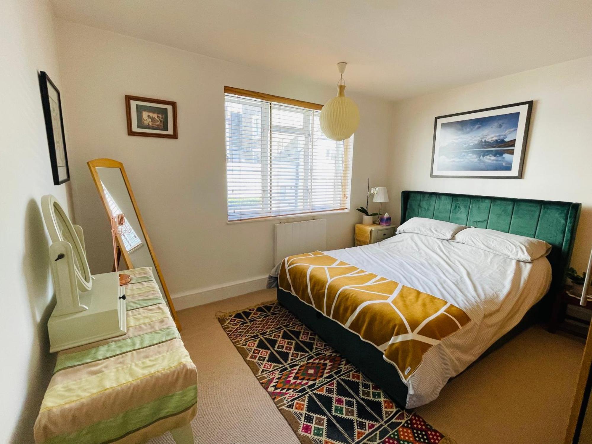 Апартаменты Lovely 1 Bedroom In The Heart Of Chelsea *